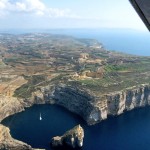 Un giro in idrovolante per godere appieno delle vedute di Gozo