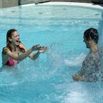 Nella piscina di uno degli Hotel termali, come lo è quello delle Terme di Sant