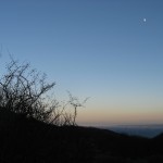 Dalle alture del Parco del Gran Sasso e Monti della Laga si scorge il litorale adriatico