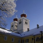 Monastero benedettino di Millstatt imbiancato