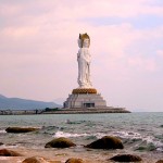 Il grande Buddha diell'isola di Hainan