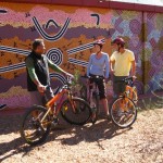 Alice Springs in bici con la guida aborigena