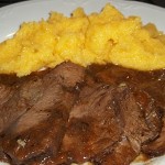 Brasato al Barolo con polenta