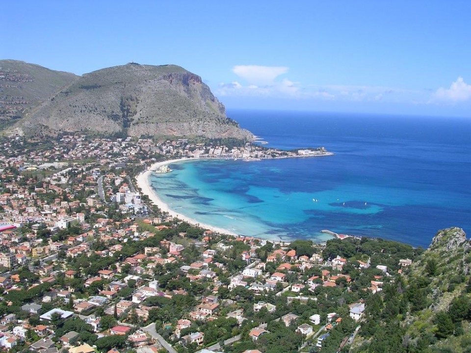 La costa di Palermo