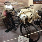 E questa è la bici che ha dato origine a tutto, quella di quando Pellegrini era raccoglitore di stracci e pelli