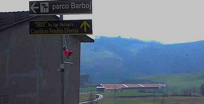 La palina che da Lesignano indica la direzione per il Parco Barboj