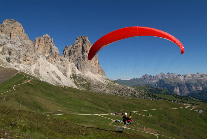 Parapendio tra le Dolomiti