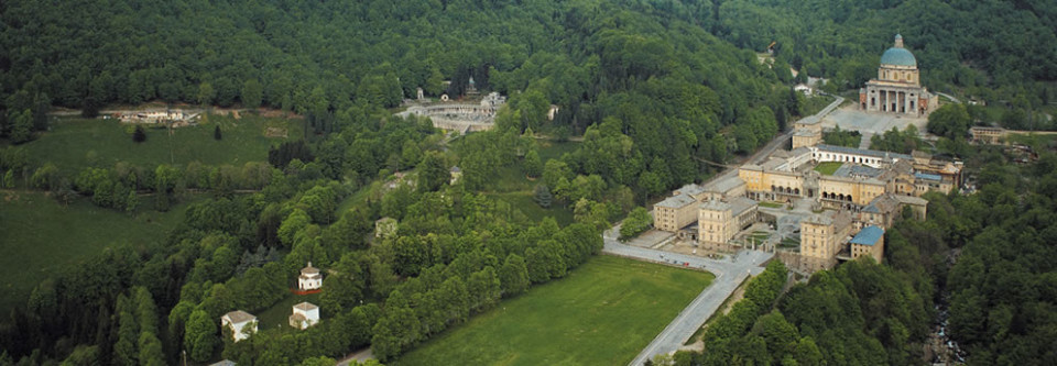 Oropa Santuario dall'alto, il complesso è Patrimonio Unesco