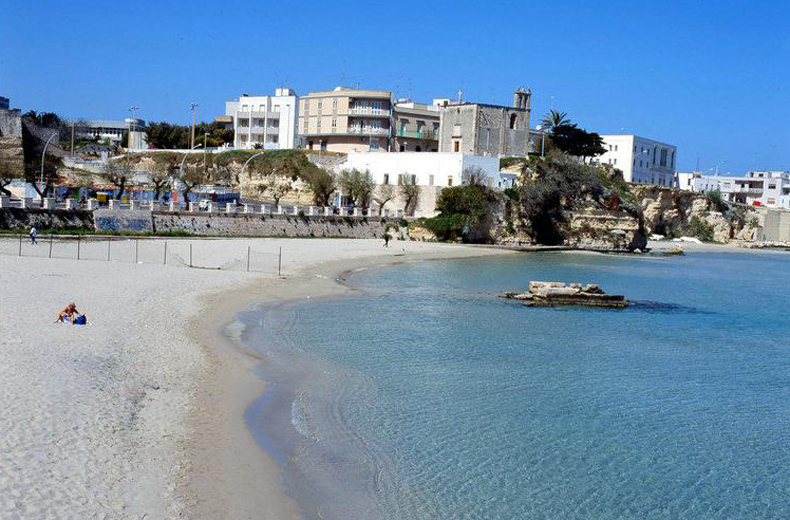 Otranto, la magnifica spiaggia del centro