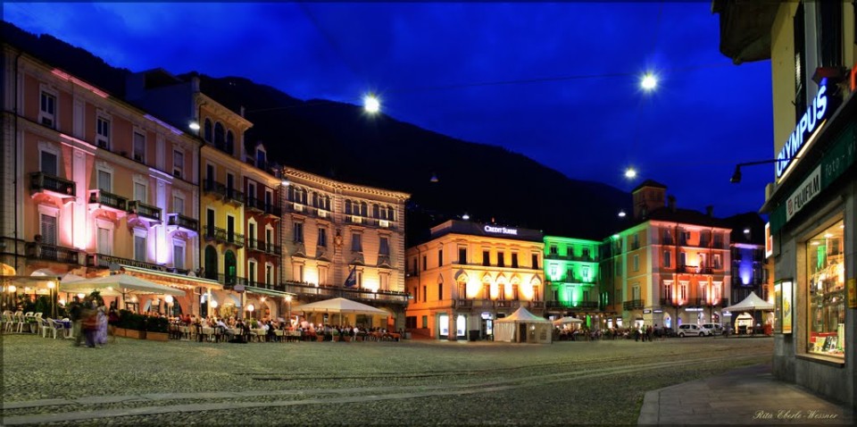 Piazza Grande di notte