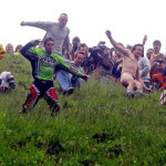 Altro caotico momento del Concorso per prendere il formaggio