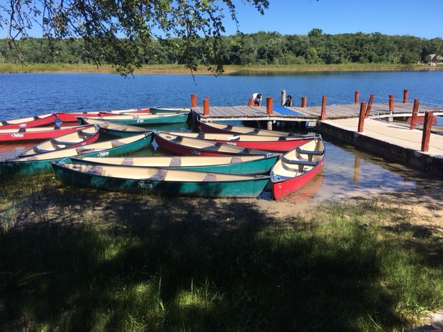 L'attracco delle canoe