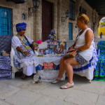 Una lettura di carte nel centro dell'Avana