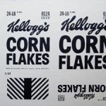 Warhol con la sua stampa dei Kellogg Corn Flakes