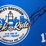 La firma di Karen Davidson sul logo HOG Cascais