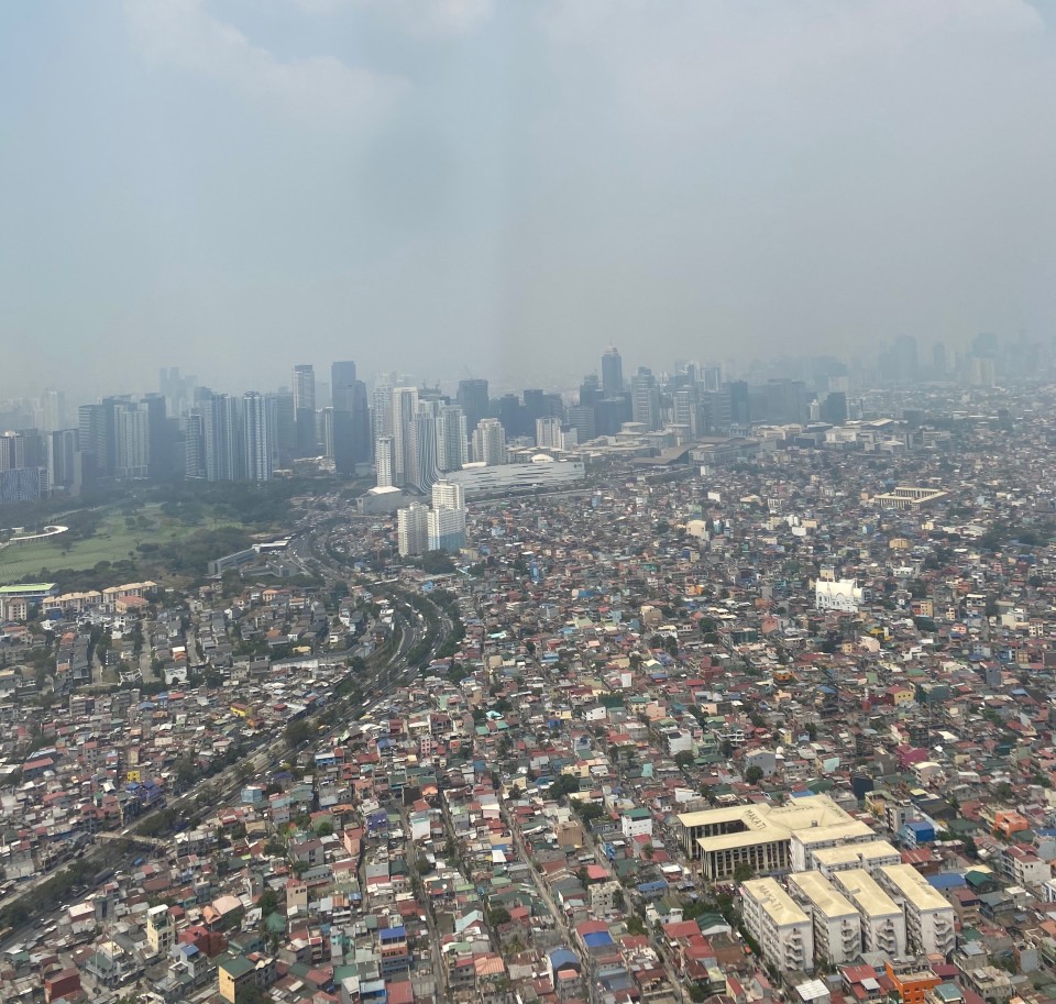 Lo smog di Manila non rende onore a questa capitale