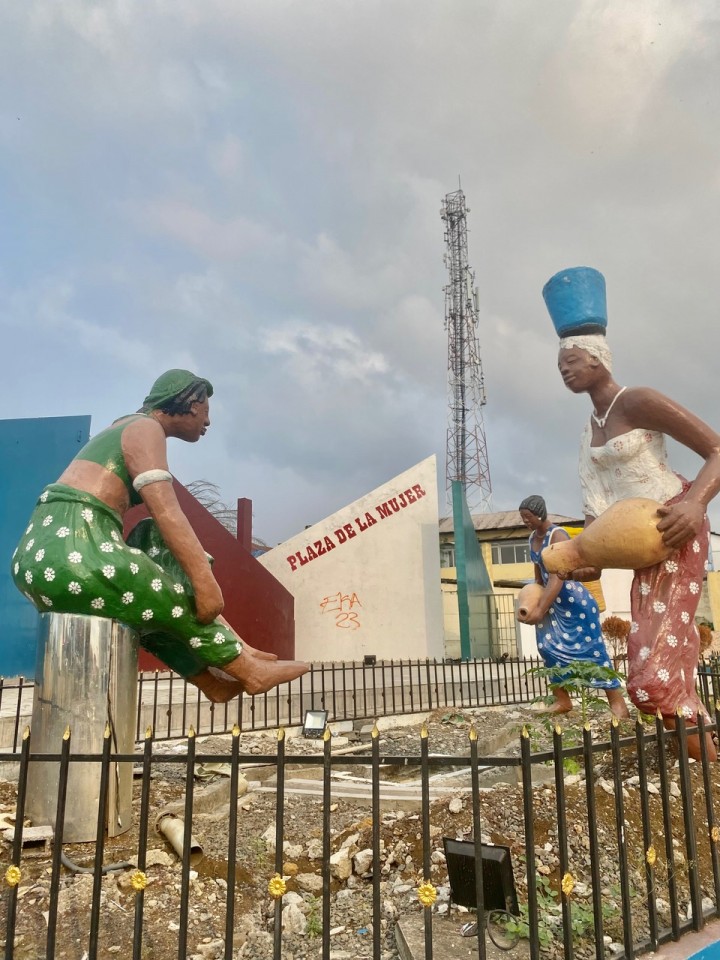 La Plaza de las Mujeres